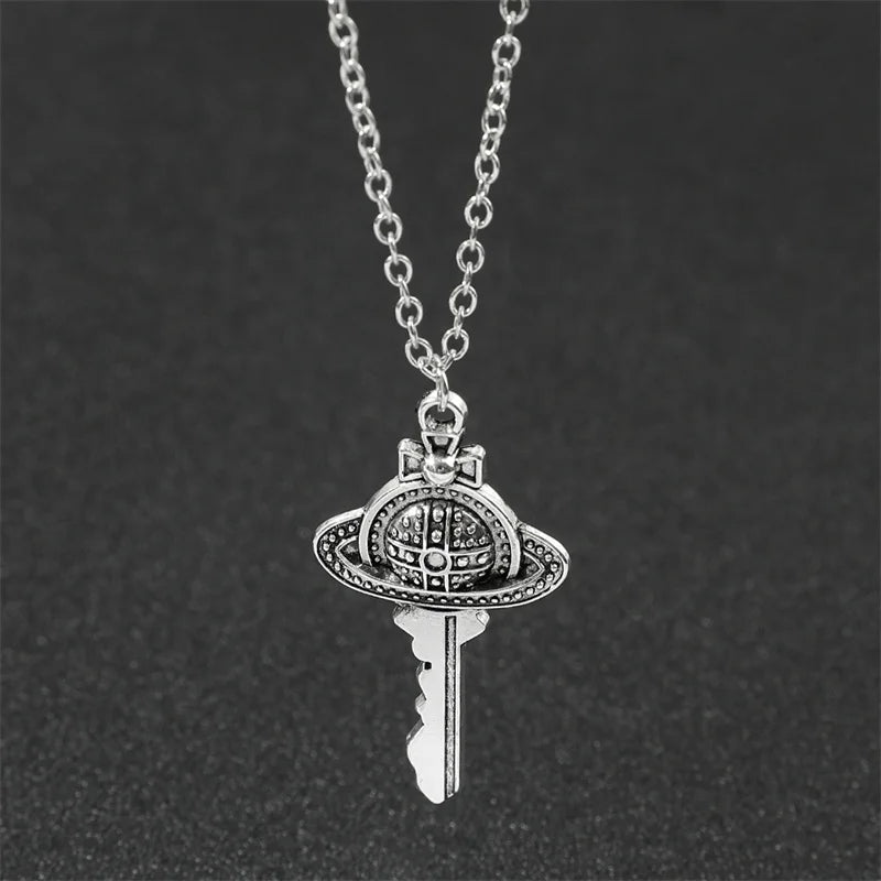 Personality Creative New Key Pendant Necklace Retro Punk Pendant Necklace Women's Trend Holiday Jewelry Gifts