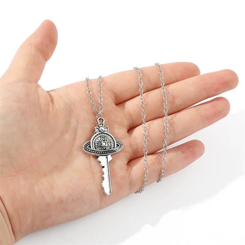 Personality Creative New Key Pendant Necklace Retro Punk Pendant Necklace Women's Trend Holiday Jewelry Gifts
