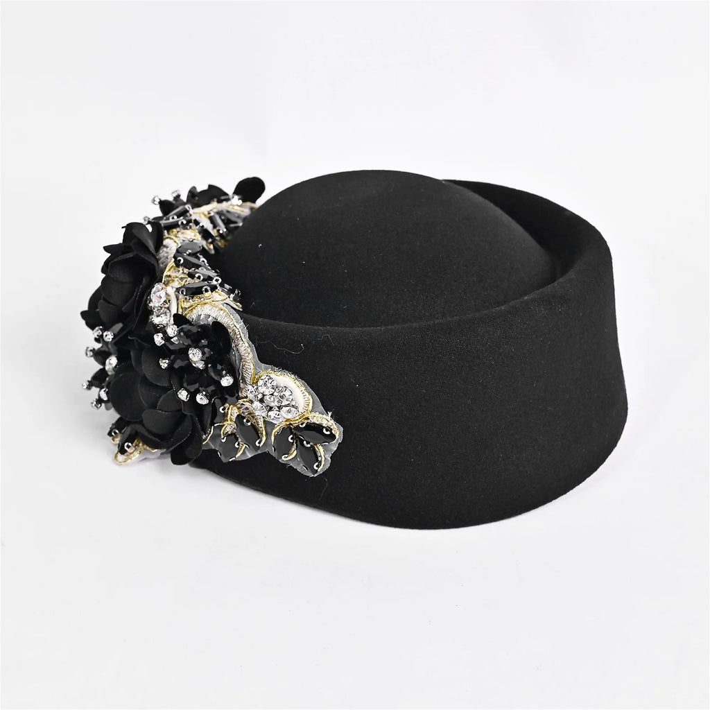 Vintage Style Wool Beret Hat with Pearl Embellishments Classic French Artist Hat for Women Elegant Tea Party Accessory