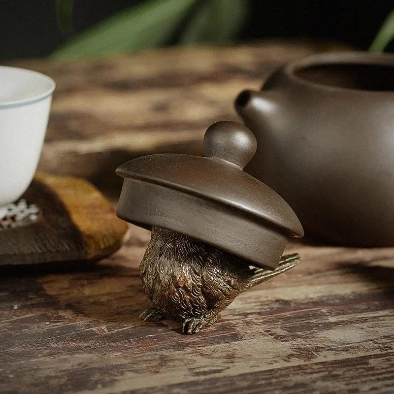 Small Sparrow Statue Metal Tea Pet Table Ornament Home Decoration Accessories Retro Bird Animal Figurines Miniatures Craft