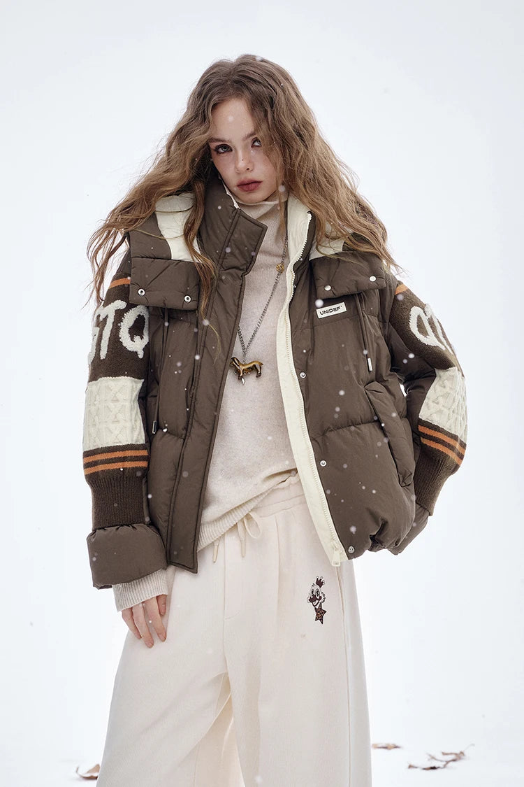 ELFSACK 2025 Winter New Arrivals Casual Preppy Layered Collar Knitted Patchwork Sleeves Mid Length Down Jacket For Woman