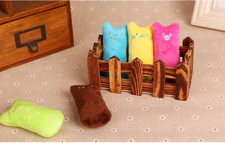 Pet Thumb Expressions Interactive Plush Cat Toy, Paper Chewing Teeth Grinding Anti Bite Toy, Contains Catgrass and Catnip