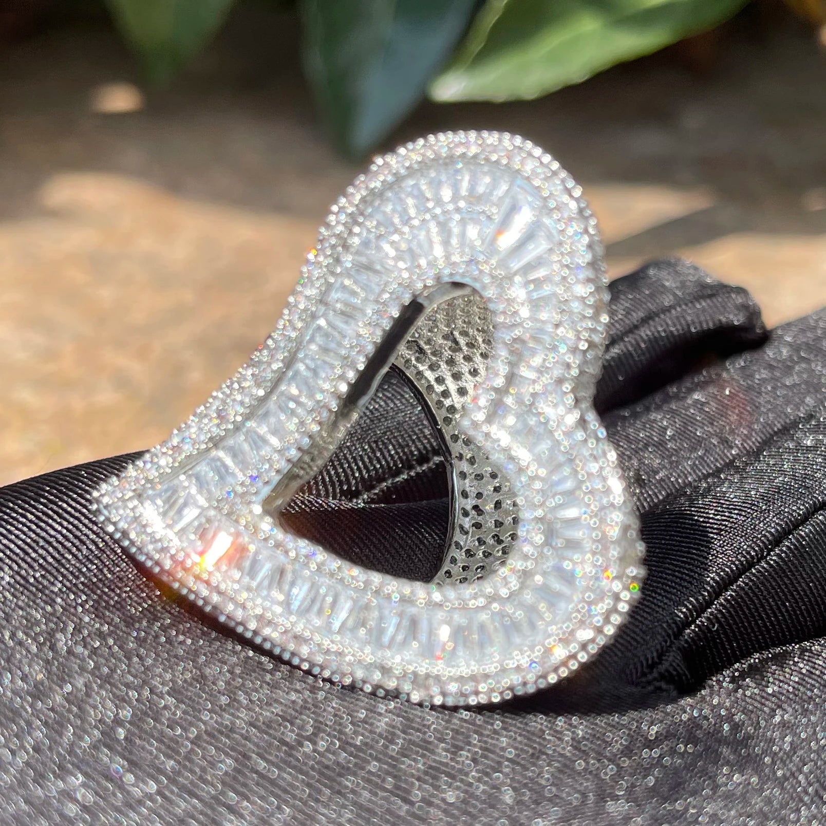 Bubble Letter Big Open Heart Ring for Women Iced Out Finger Charms Bling Baguette Zircon Fashion Hip Hop Jewelry