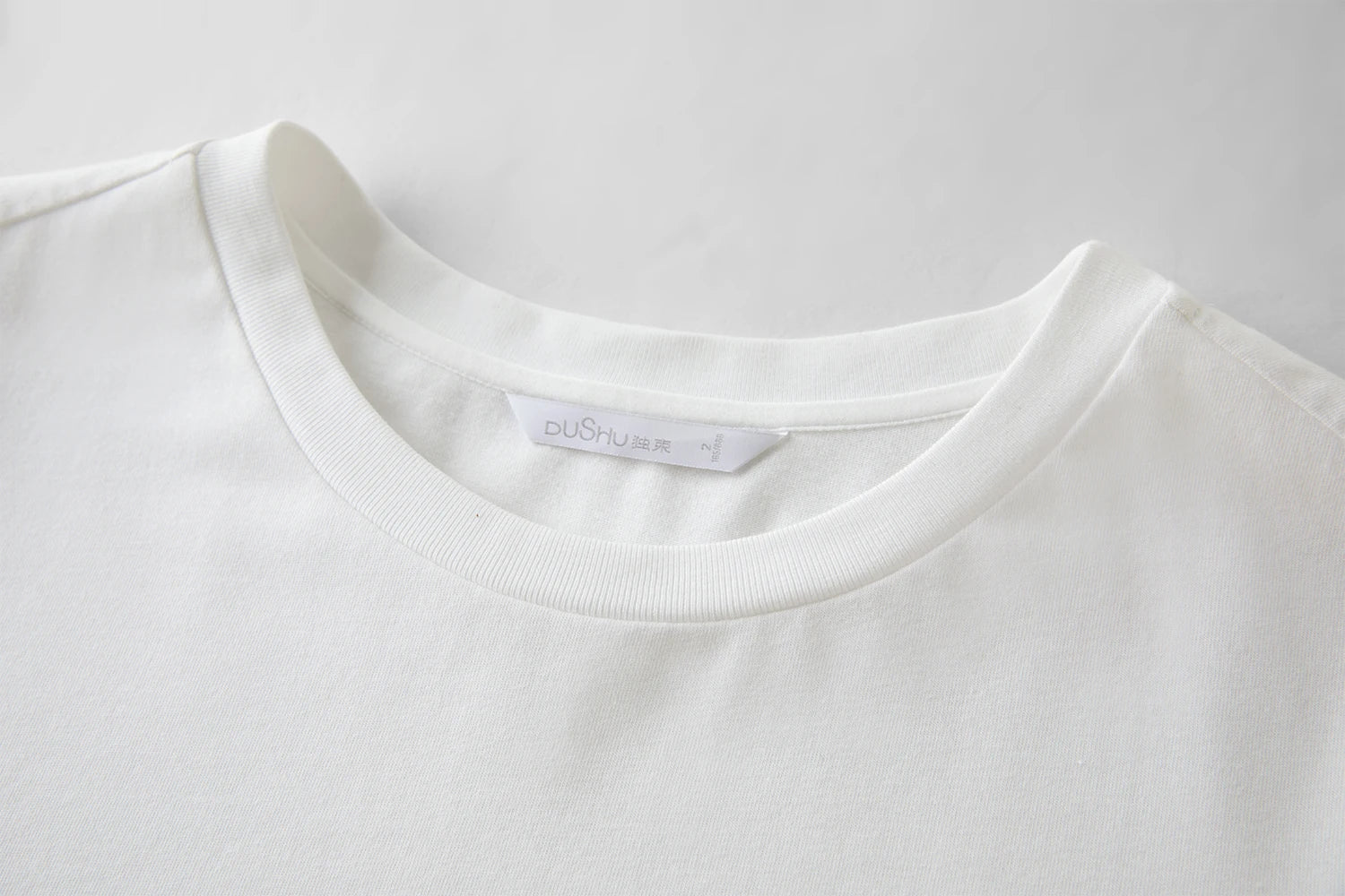 DUSHU Plus Size Casual Urban Letter Print Long-sleeved T-shirt Women White Round Neck All-match Basics Slimming Top Aesthetic