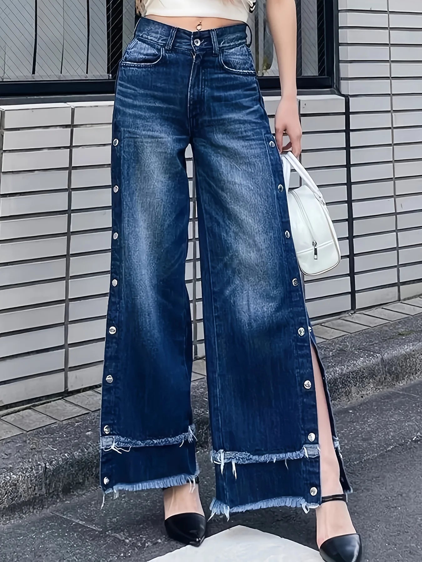 Women's casual wide-leg jeans, mid-rise, fashionable adjustable side buttons, double-layer frayed hem, ankle-length, essential f