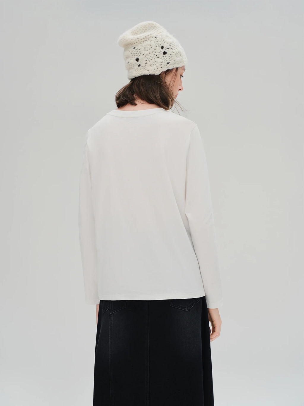 DUSHU Plus Size Casual Urban Letter Print Long-sleeved T-shirt Women White Round Neck All-match Basics Slimming Top Aesthetic