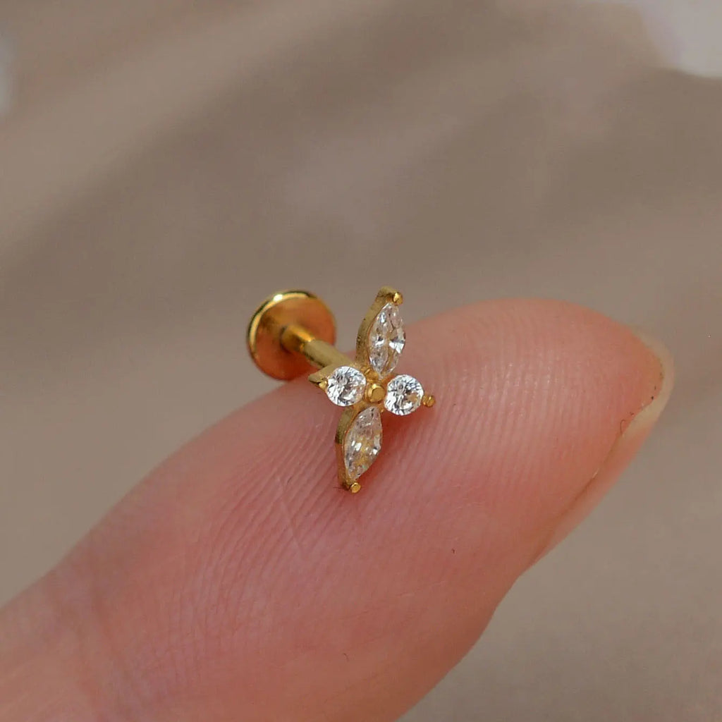 1Piece 16G Titanium Steel CZ Leaf Bee Piercing Lip Labre Studs Tragus Helix Cartilage Couch Lobe Earrings Body Jewelry For Women