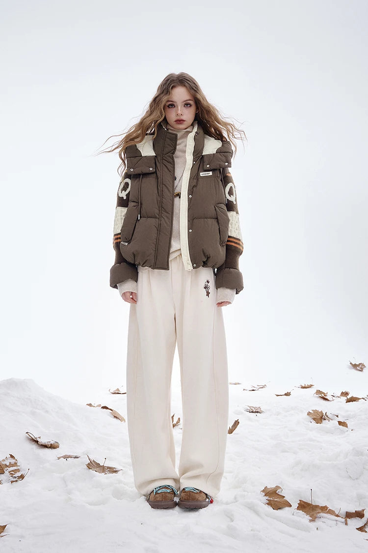 ELFSACK 2025 Winter New Arrivals Casual Preppy Layered Collar Knitted Patchwork Sleeves Mid Length Down Jacket For Woman