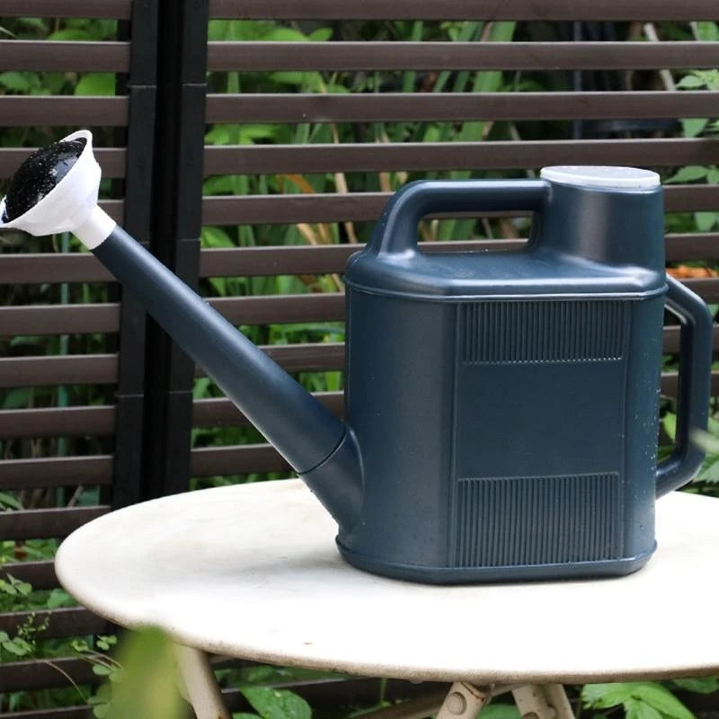 Ergonomic Plant Watering Container 10L Large Capacity Long Reach Spout for Targeted Soil Irrigation
