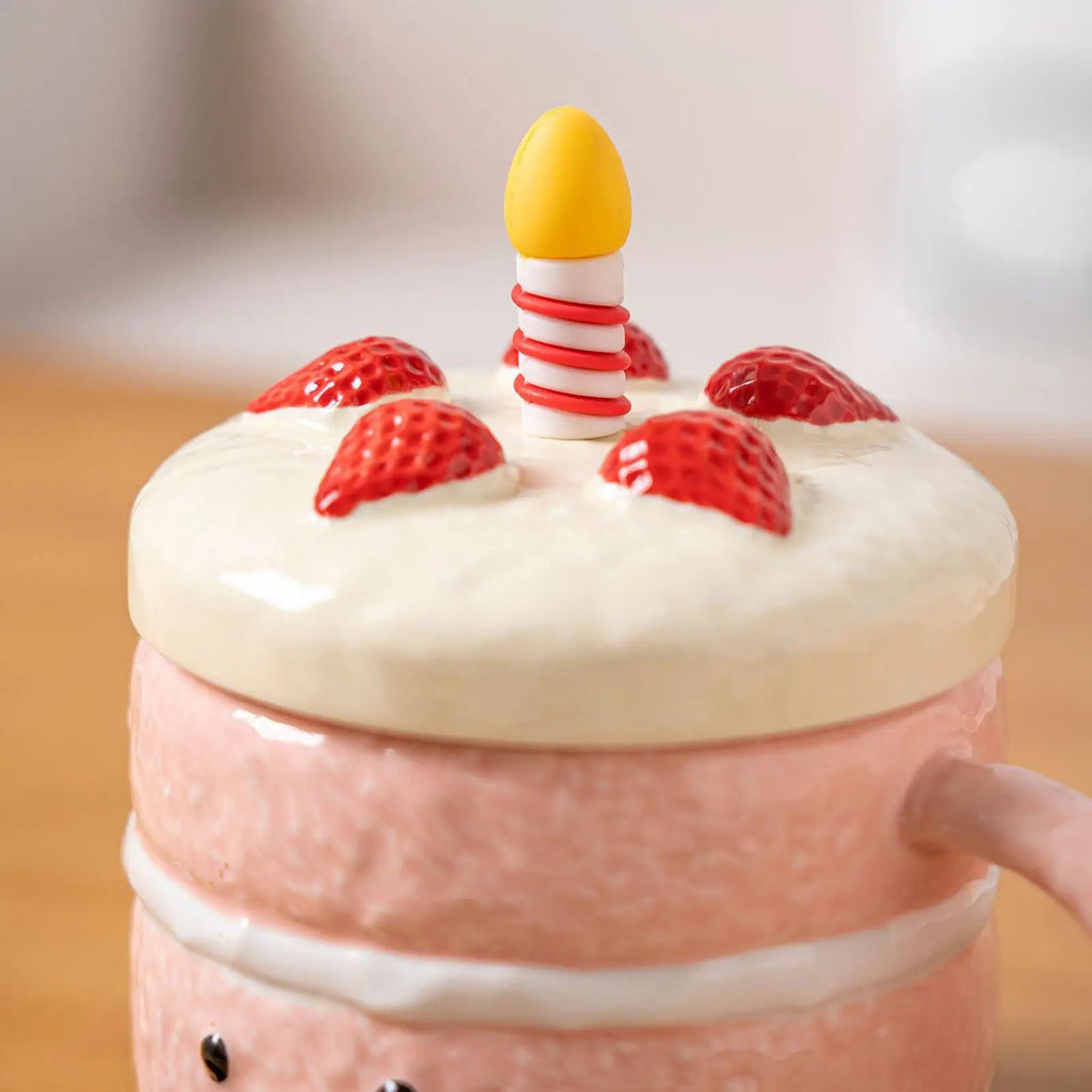 Adorable dessert and cake shaped coffee mug Afternoon Tea Cup Cappuccino Milk Cocoa mug strawberry Coffee Mugs with Lid Spoon