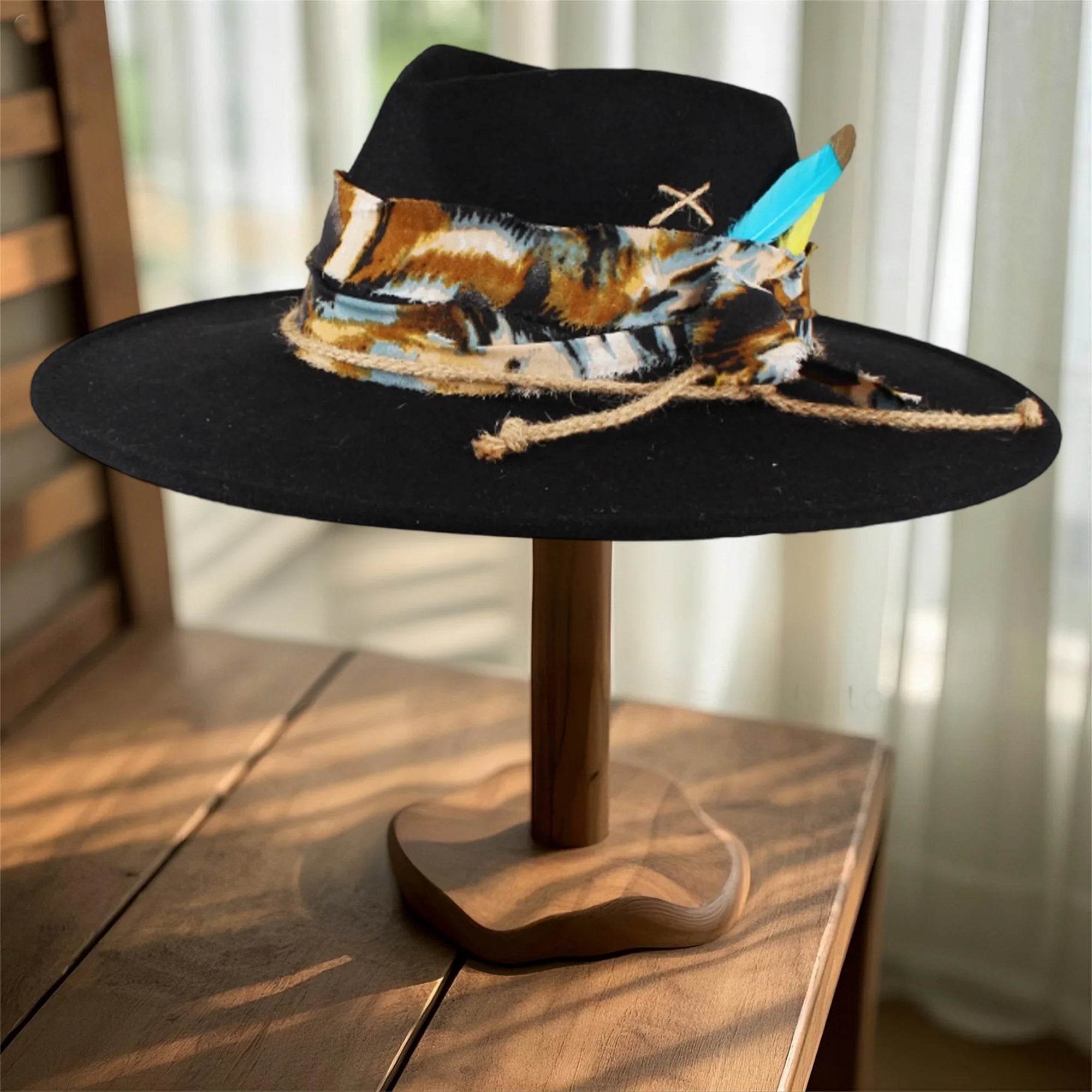 Classic Wool Fedora Hats for Women and Men Retro Wide Brim Trilby Hat with Vintage Feather Detail