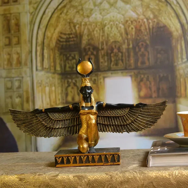 Egyptian Gods and Goddess Isis Statue Study Decoration Egypt Ornament Gift Guardian God of The Earth Home Desktop Decor Souvenir