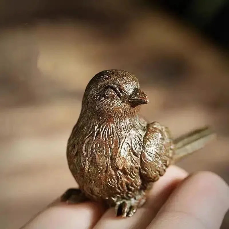 Small Sparrow Statue Metal Tea Pet Table Ornament Home Decoration Accessories Retro Bird Animal Figurines Miniatures Craft