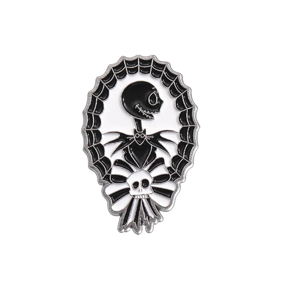 Halloween Bride Couple Badge Scythe Ghost Couch Clown Snake Grave Enamel Brooch Punk Skull Lapel Pins Jewelry Gift Accessories